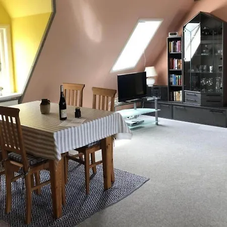 Apartman Hinrichsen 2 *